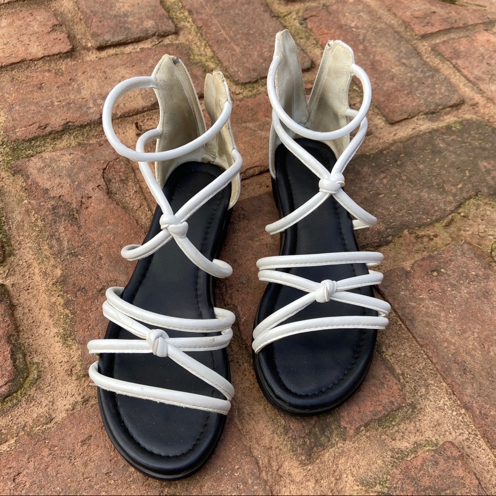 Gladiator sandals - Picture 2 of 3